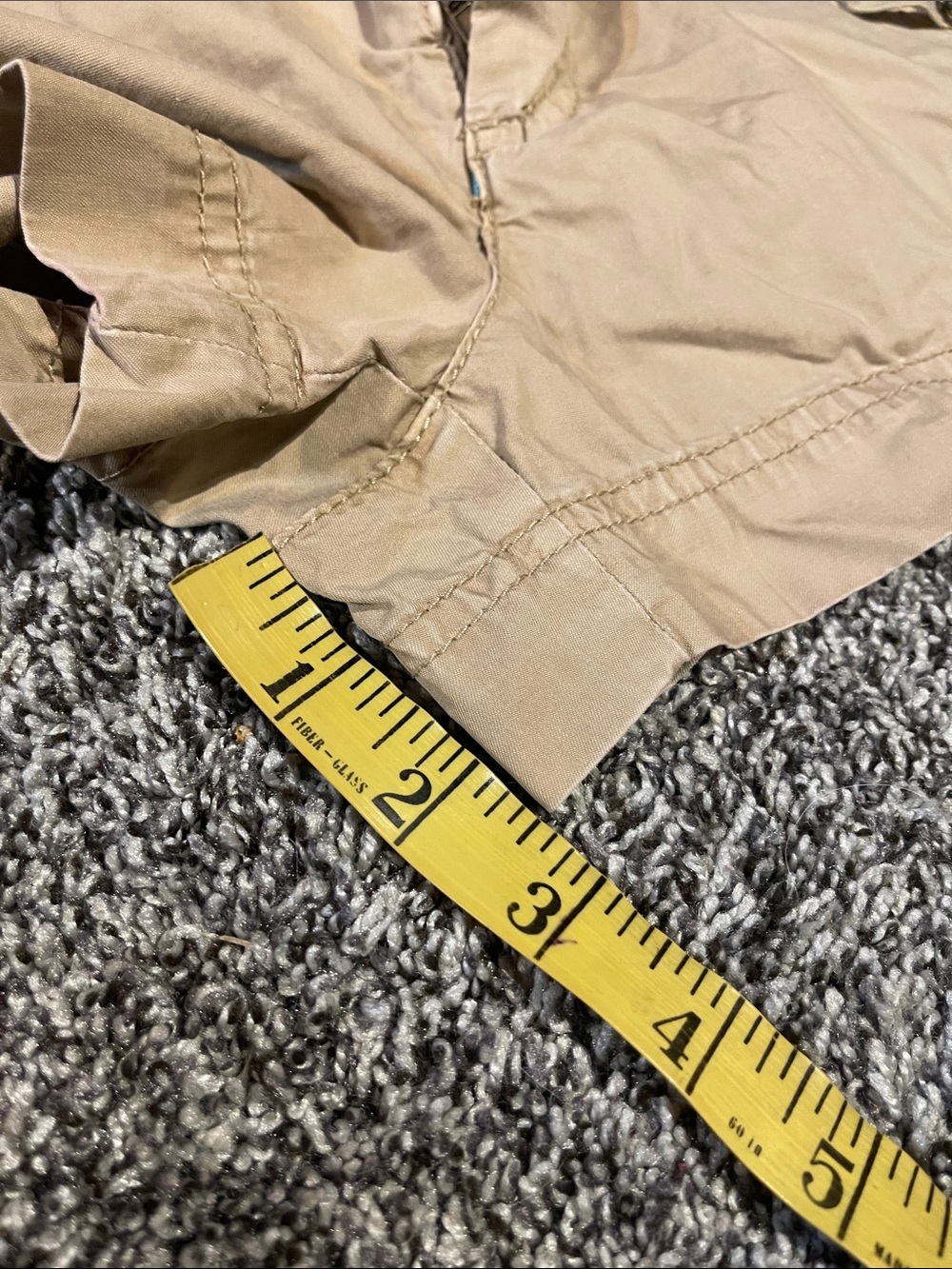 Vintage Y2K American Eagle Khaki Low-Rise uUtility Cargo Mini Shorts (2) - Picture 5 of 5